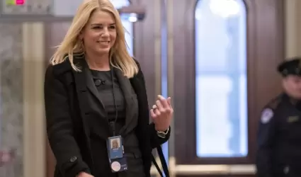 Pam Bondi, fiscal general de Estados Unidos