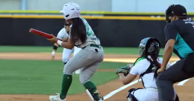 Tabasco se llev el primero ante Naranjeros Softbol Femenil