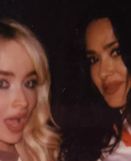 Sabrina Carpenter y Salma Hayek