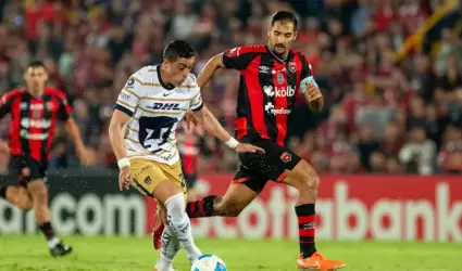 Pumas enfrent al Alajuelense