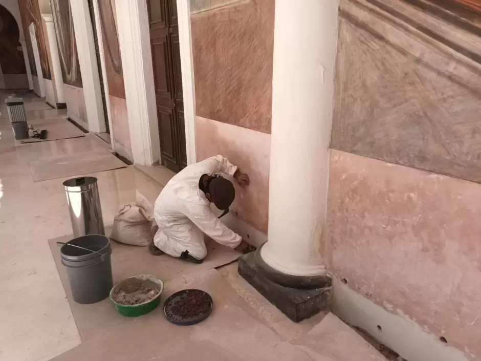 Restauracin de murales en Palacio de Gobierno