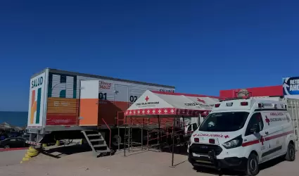 Mdulo de Cruz Roja en playa de Baha de Kino