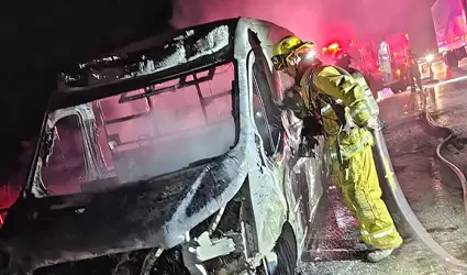 Ambulancia calcinada