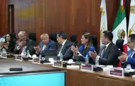 Francisco Garduo entrega mando del INM a Salomn Cspedes