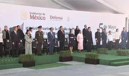 Sheinbaum encabeza desfile militar por la Batalla de Puebla