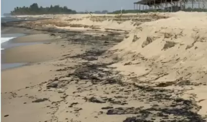 Derrame de hidrocarburo de la refinería de Dos Bocas