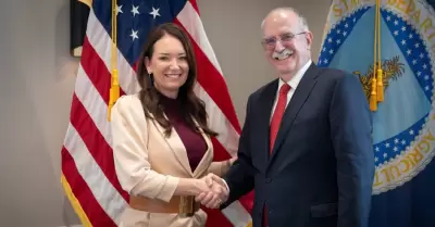 Brooke Rollins y Julio Berdegué