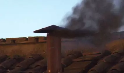 Humo negro en la Capilla Sixtina