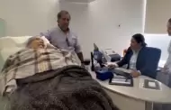 VIDEO: Mujer de 96 aos tiene que acudir al banco en camilla para poder cobrar su pensin