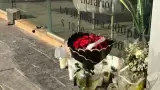 Dejan arreglo floral en esttica donde asesinaron a influencer