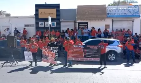 Protesta de maestros federalizados de Sonora