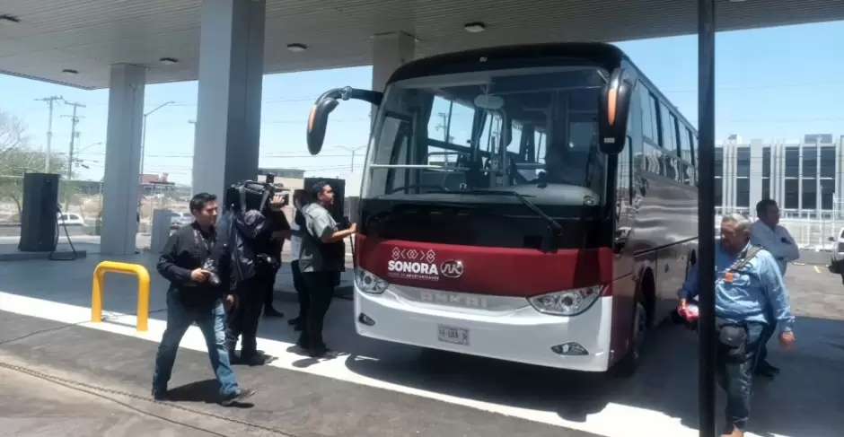 Ponen en marcha electrolinera para transporte urbano en Hermosillo