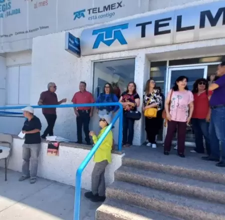 Trabajadores de Telmex