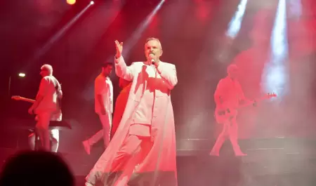 Miguel Bosé