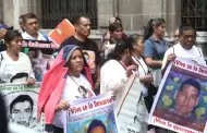 Padres de los 43 de Ayotzinapa exigen renuncia de fiscal del caso