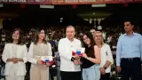 Entregan becas "Sonora de Oportunidades"