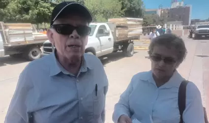 Vecinos de la colonia Centenario