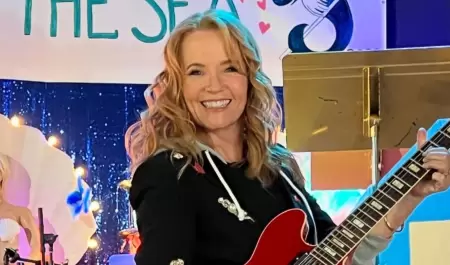Lea Thompson