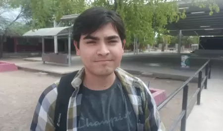 Kevin Mendoza, observador electoral