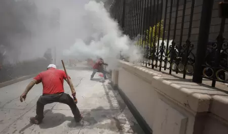 CNTE, disturbios en Segob