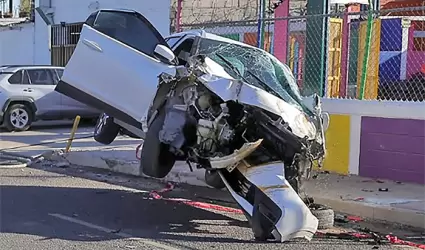 Aparatoso choque en Domingo Olivares y avenida Ramn ngel Amante