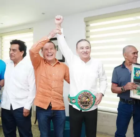 Gobernador y Julio Csar Chvez