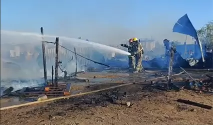 Incendio en la Invasin Guayacn