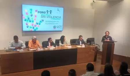 Foro "Por un futuro sin violencia ni reclutamiento"