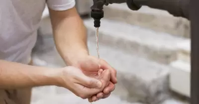 Agua