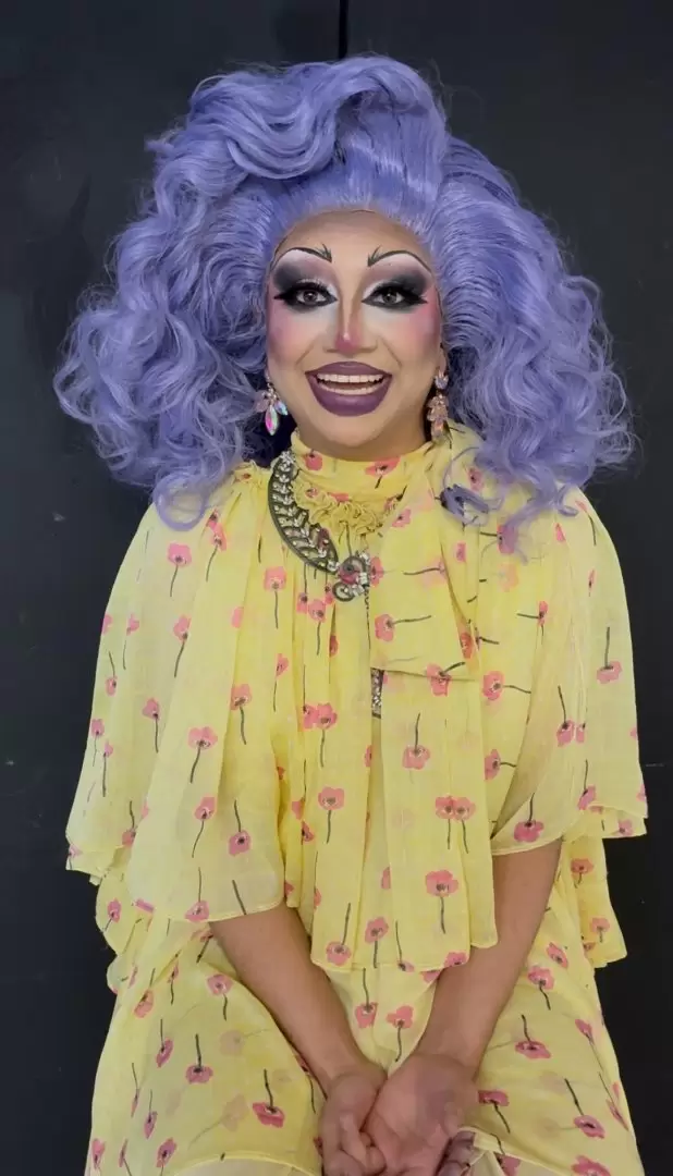 Luz Prpura.