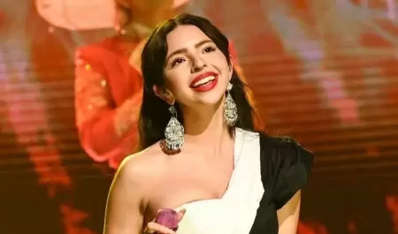 ngela Aguilar