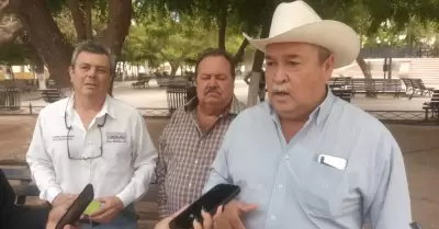 Dirigentes de afiliadoras de autos extranjeros