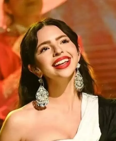 ngela Aguilar