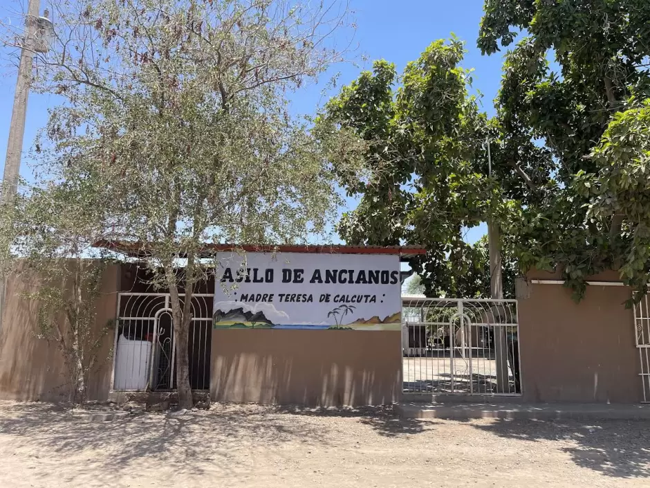 Asilo de Ancianos Madre Teresa de Calcuta, en el Poblado Miguel Alemn