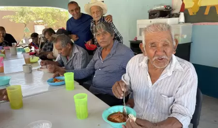 Adultos mayores atendidos en la casa hogar Madre Teresa de Calcuta