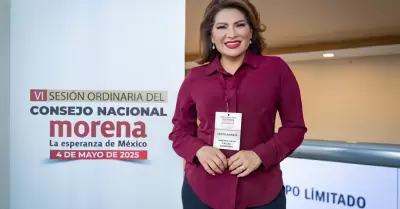 Lorenia Valles