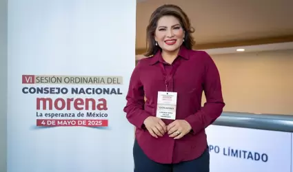 Lorenia Valles