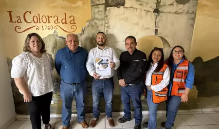 Heliostar hace entrega de Atlas de Riesgo al Ayuntamiento de La Colorada