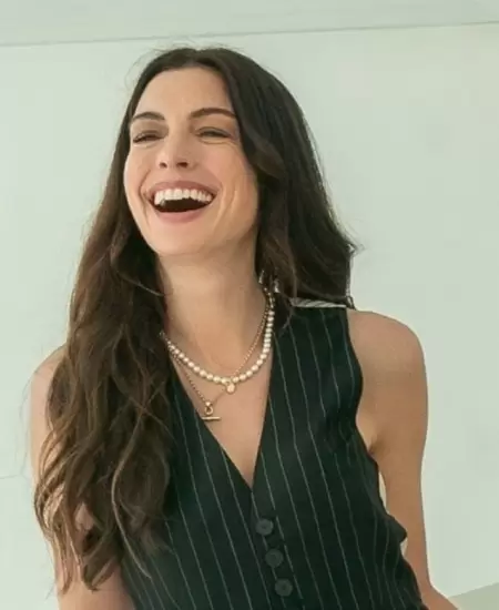 Anne Hathaway