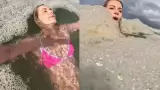 Nada en lo que crea espuma marina.