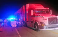 Muere hombre al impactar su auto contra un triler en Libramiento de Hermosillo