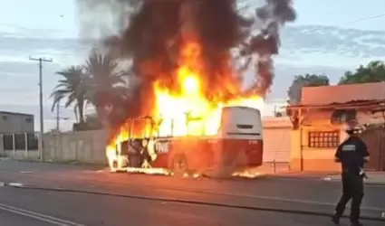 Incendio de transporte pblico en Hermosillo