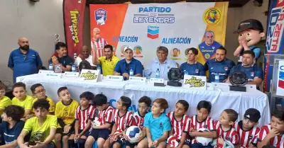 Partido de leyendas de Chivas y América