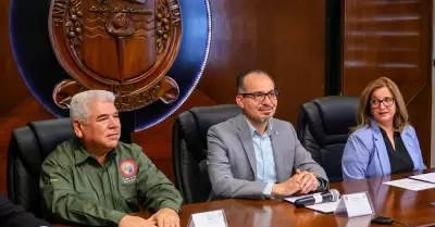 Funcionarios de la Unison
