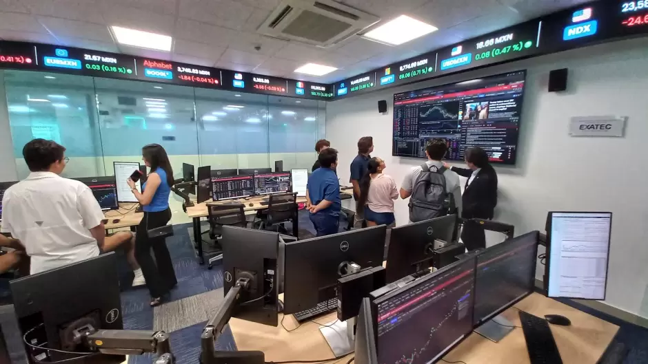 Inauguracin de laboratorios de la Escuela de Negocios del Tec de Monterrey