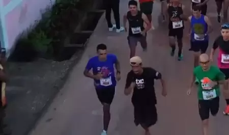 Ebrio gana carrera