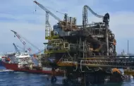 Piratas asaltan plataforma petrolera de Pemex y roban 50 equipos de respiracin autnoma