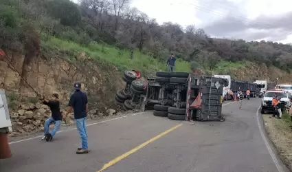 Accidente de tractocamin