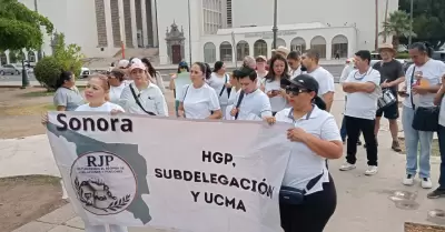 Manifestación de personal de enfermería del IMSS