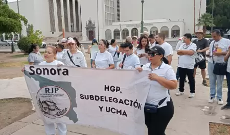 Manifestacin de personal de enfermera del IMSS